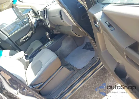 2011 Nissan Xterra S z USA, uszkodzony, nr VIN 5N1AN0NU6BC511548